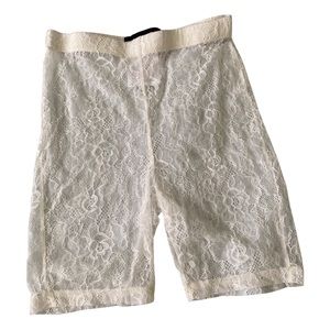 Lace shorts/ Styland/ US size 2-4/ white